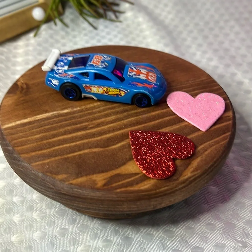 2013 Hot Wheels Plastic Blue Race Car, Made for McDonald's, Mattel Toy Vehicle.
